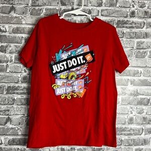 Boy's Nike T-shirtโ